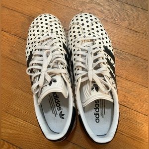 Adidas polka dot Gazelle SIZE 8 Women